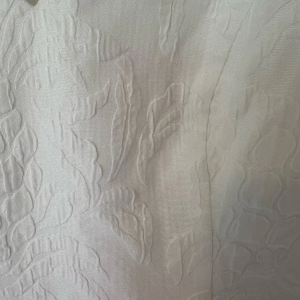 Lilly Pulitzer Kirrabelle Short Sleeve Romper - Picture 9 of 9